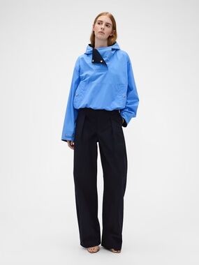 NWOT Gap x Victoria Beckham High Rise Pleated ArcTrouser // Navy
